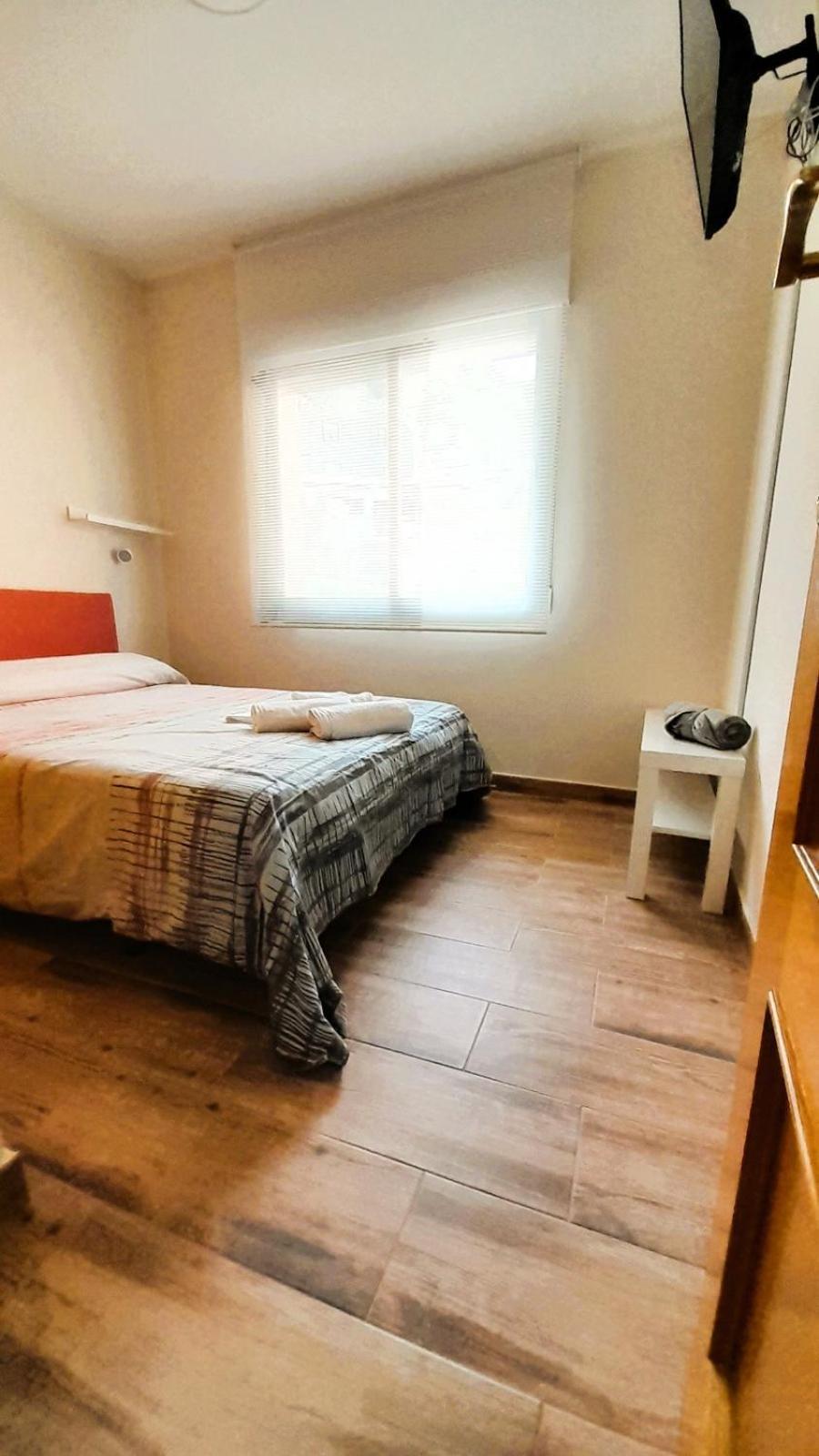 Appartamento La Casona Serranillos Esterno foto